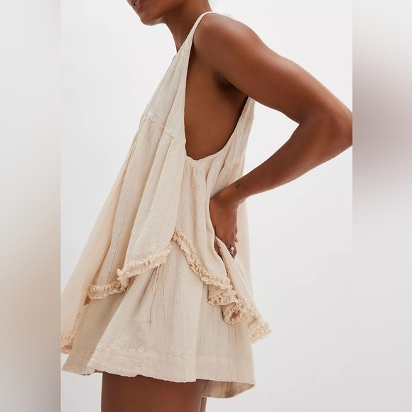 Free People Geneva Romper Boho Lace V Neck Flowy Cream Beach Shorty Size S - Picture 2 of 9